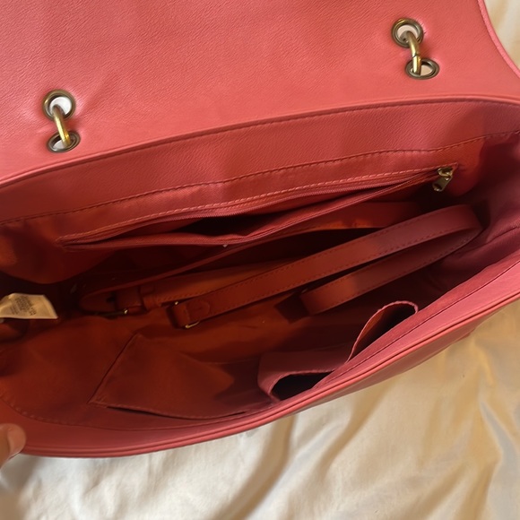 Handbag - Picture 4 of 5